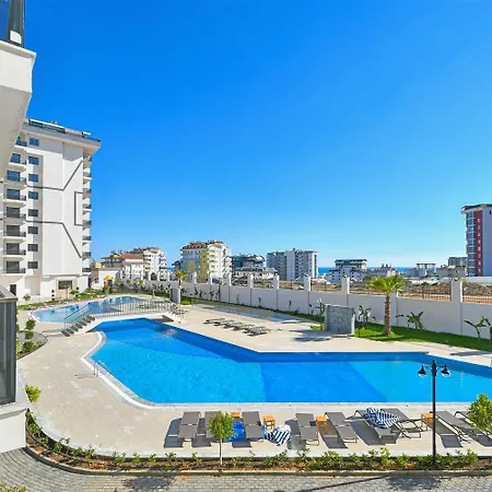5 Kisilik Tatil Dairesi Havuzlu & *